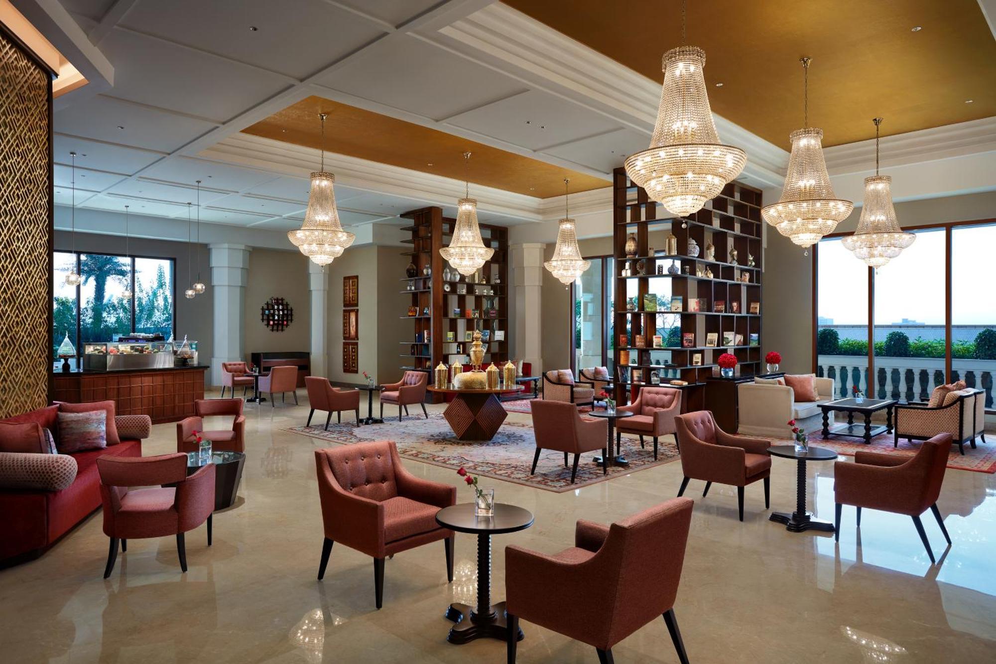 The Leela Gandhinagar Hotel Eksteriør billede