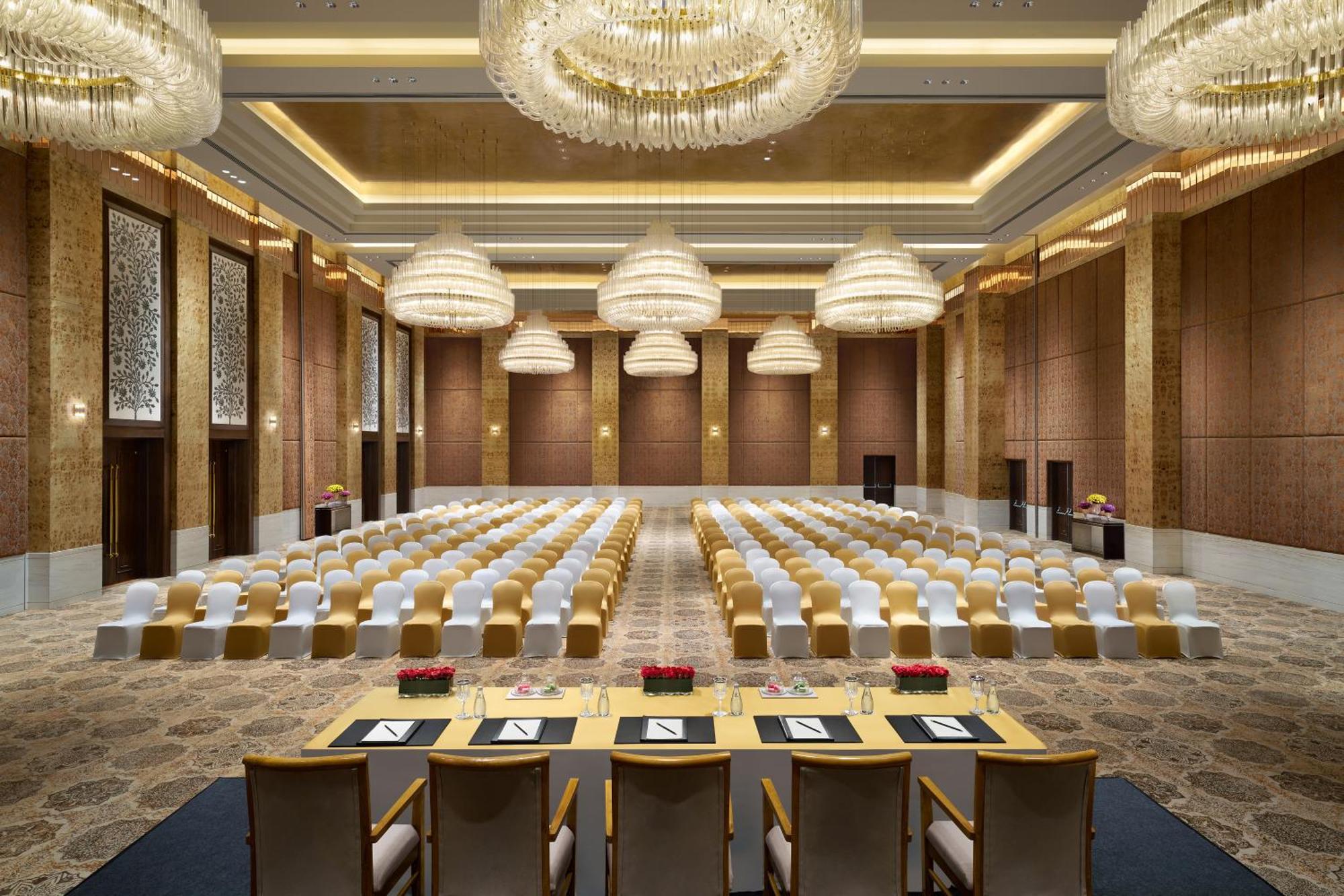 The Leela Gandhinagar Hotel Eksteriør billede