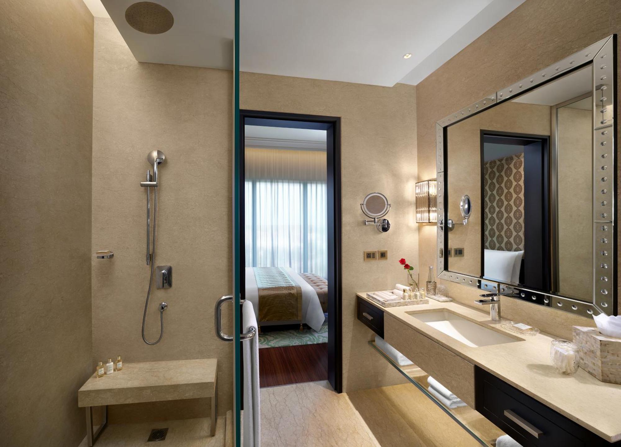 The Leela Gandhinagar Hotel Eksteriør billede